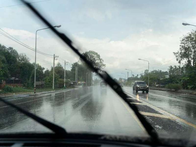 car wipers in heavy rain